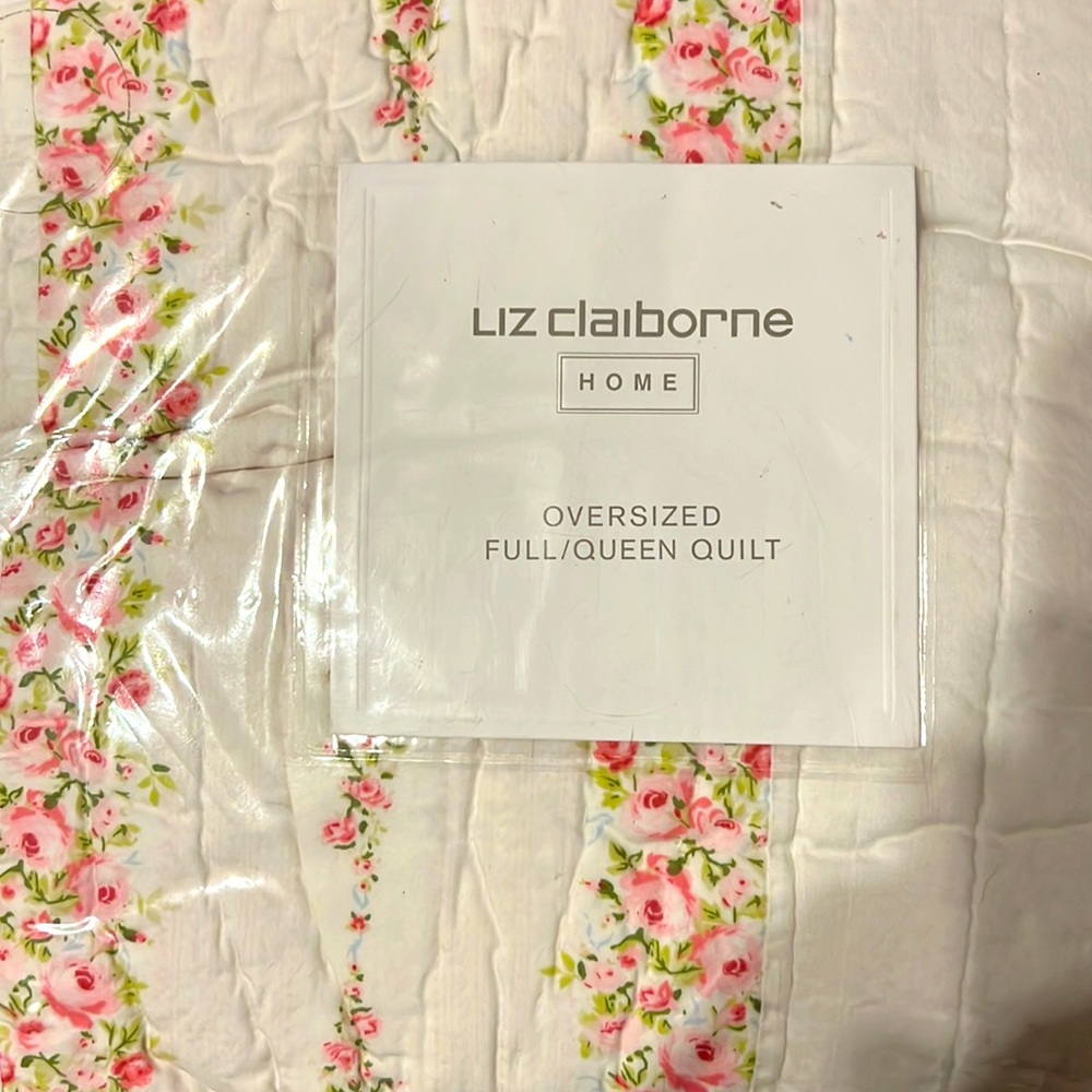 BRAND NEW LIZ CLAIBORNE F/Q QUILT